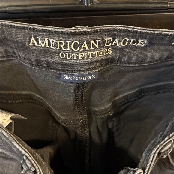 American Eagle Outfitters Women’s Dark Gray Skinny Jeans - Picture 2 of 5